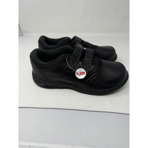 New Balance 813 Womens 7.5 D Leather Strap Mom Shoes Sneakers Black Hook Loop